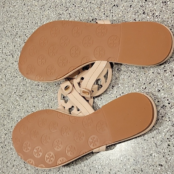 Tory burch slippers - Picture 3 of 4